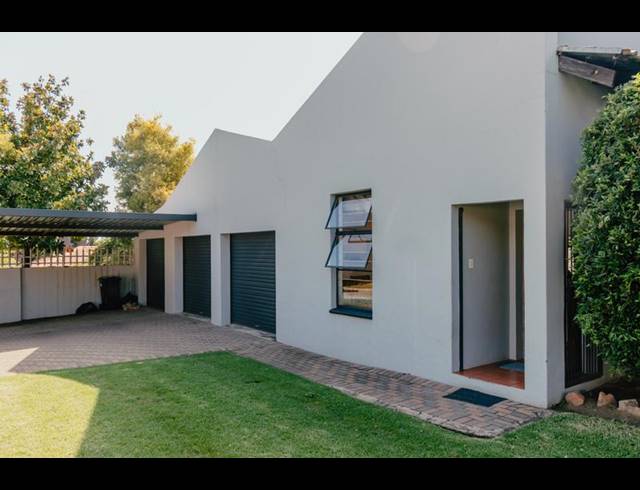 3 BEDROOM HOUSE FOR SALE IN VORNA VALLEY